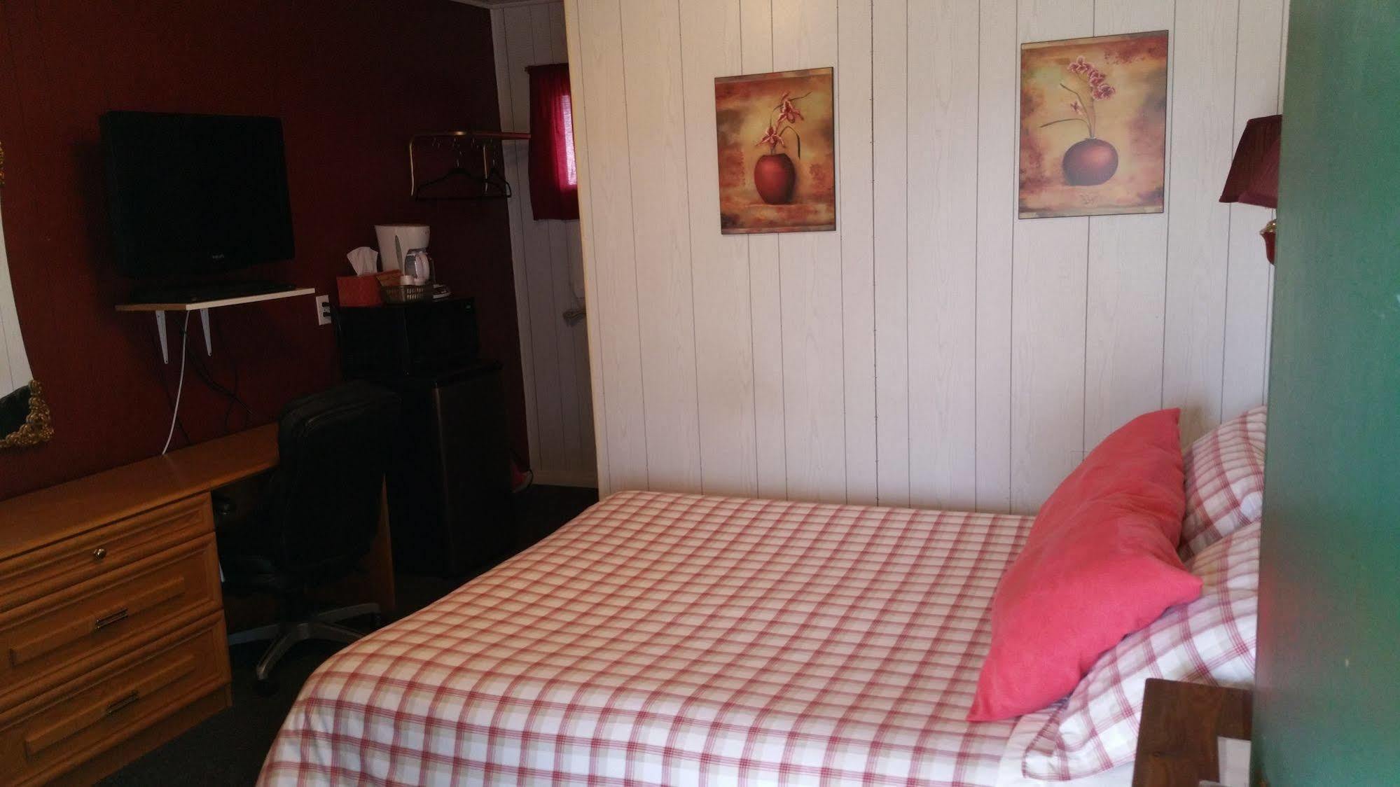 Wolseley Motel Ngoại thất bức ảnh